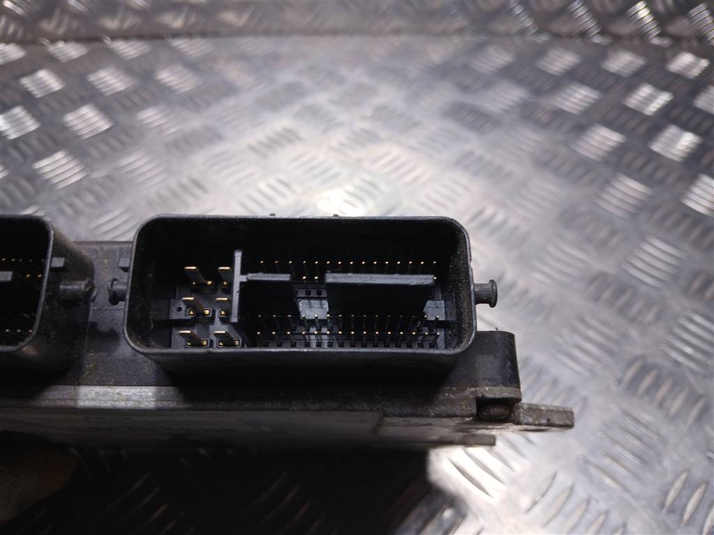 блок управления двигателем MITSUBISHI COLT  1860A954, 3850 рублей, Москва