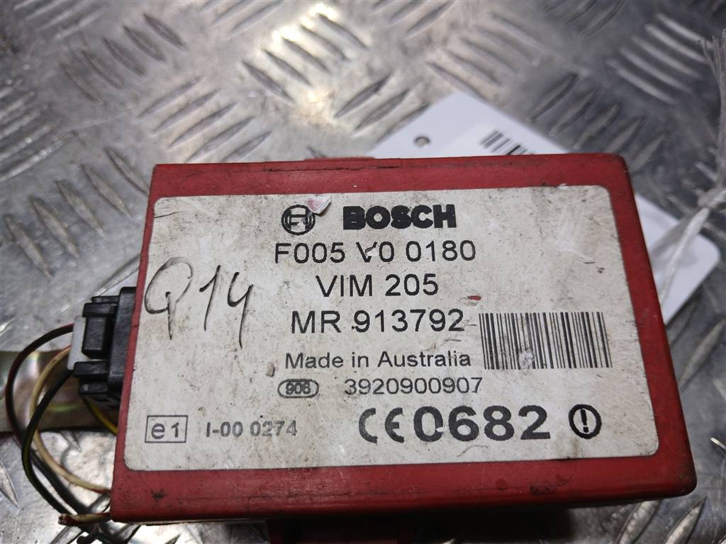 блок управления MITSUBISHI Space Star  MR913792, 630 рублей, Москва