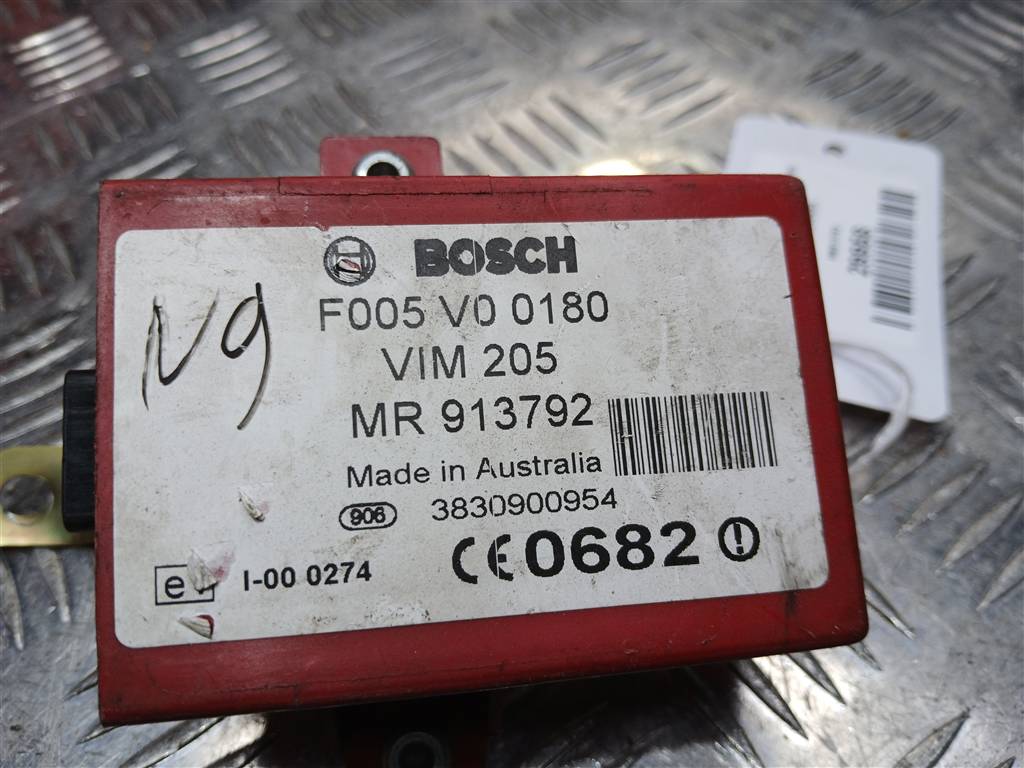 блок управления MITSUBISHI Space Star  MR913792, 630 рублей, Москва