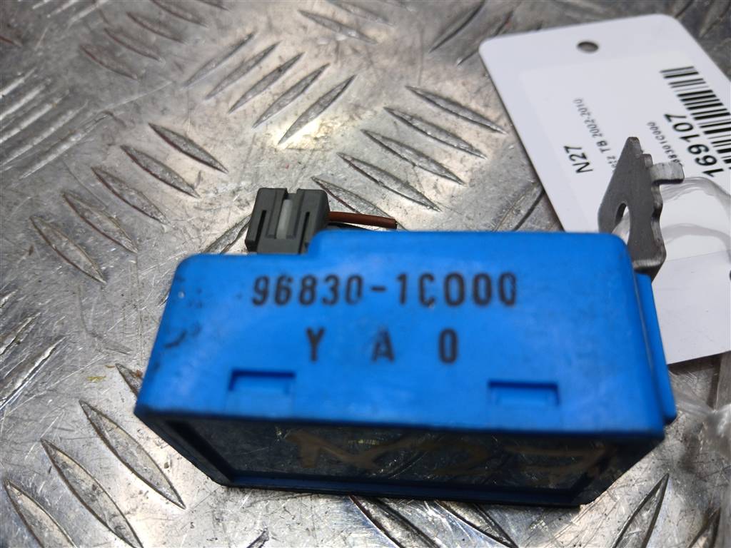 реле Hyundai GETZ 1.4 AT (97 л.с.)Getz  I рестайлинг (2005—2011) Хетчбэк 968301C000, 520 рублей, Москва