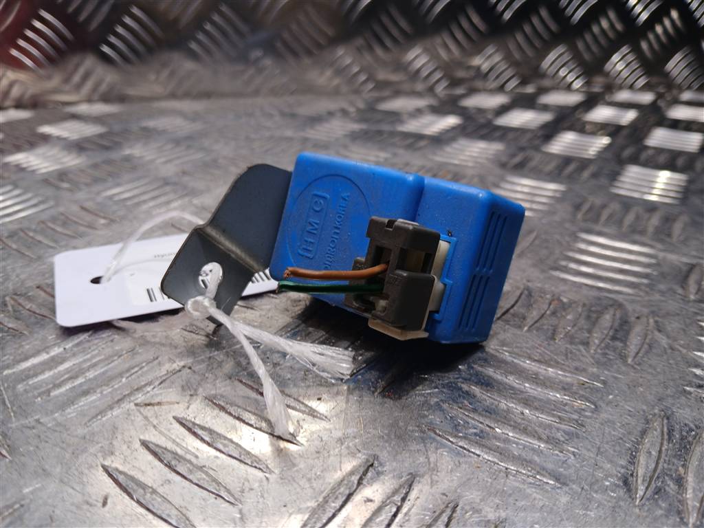 реле Hyundai GETZ 1.4 AT (97 л.с.)Getz  I рестайлинг (2005—2011) Хетчбэк 968301C500, 520 рублей, Москва