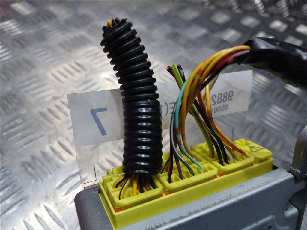 блок управления srs (air bag) NISSAN X-TRAIL  988208H40E, 4430 рублей, Москва