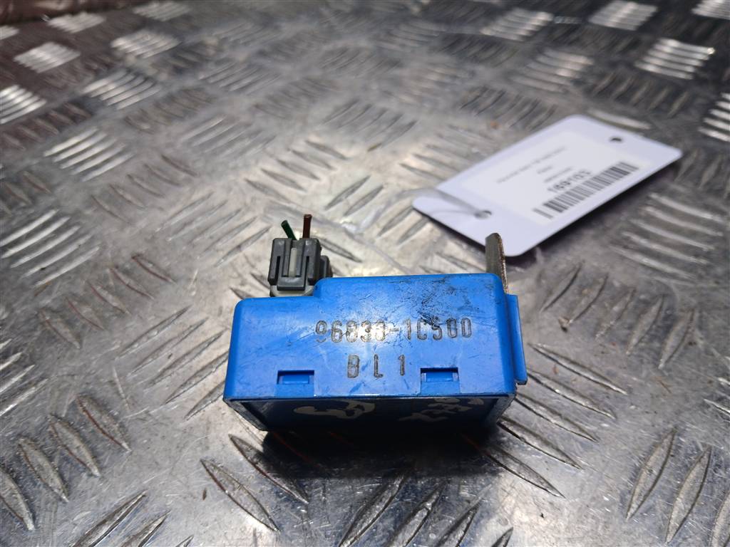 реле Hyundai GETZ  968301C500, 520 рублей, Москва