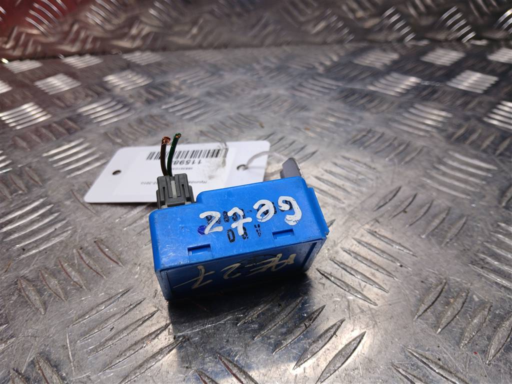 реле Hyundai GETZ 1.4 AT (97 л.с.)Getz  I рестайлинг (2005—2011) Хетчбэк 968301C500, 520 рублей, Москва