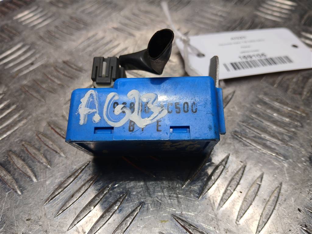 реле Hyundai GETZ 1.1 MT (66 л.с.)Getz  I рестайлинг (2005—2011) Хетчбэк 968301C500, 520 рублей, Москва