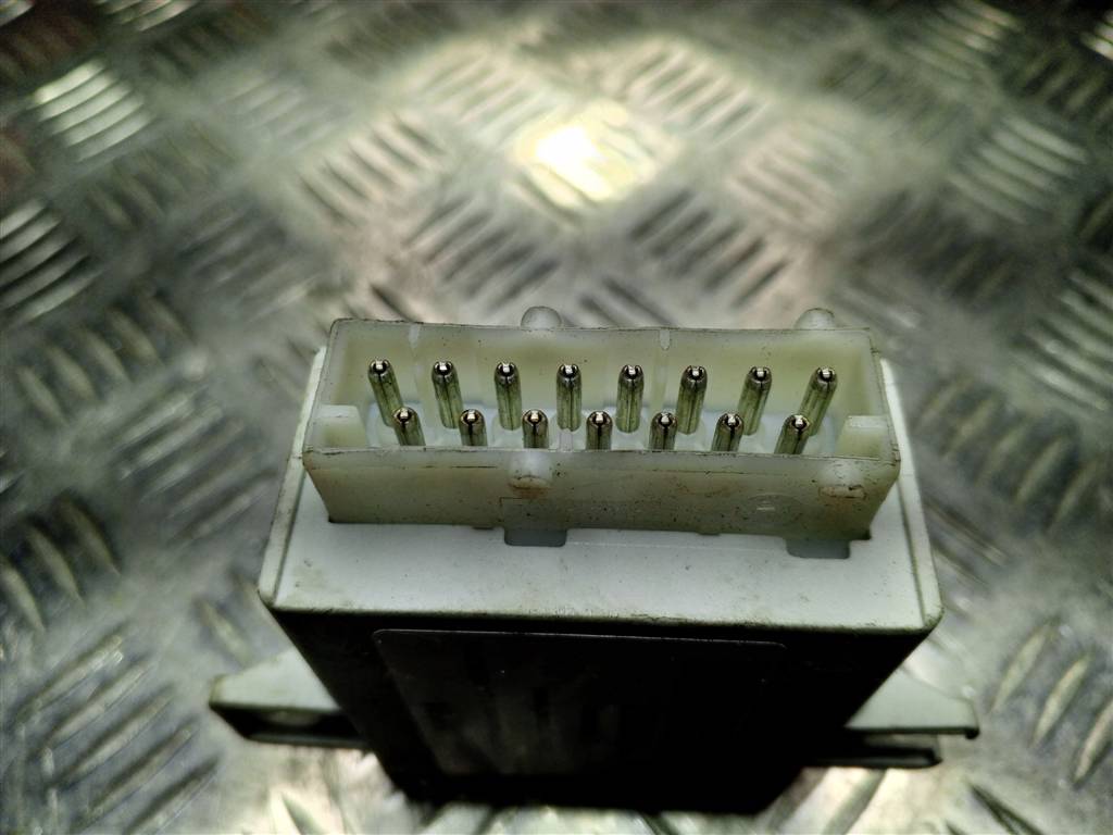 блок управления LAND ROVER FREELANDER  YWC106631, 4430 рублей, Москва