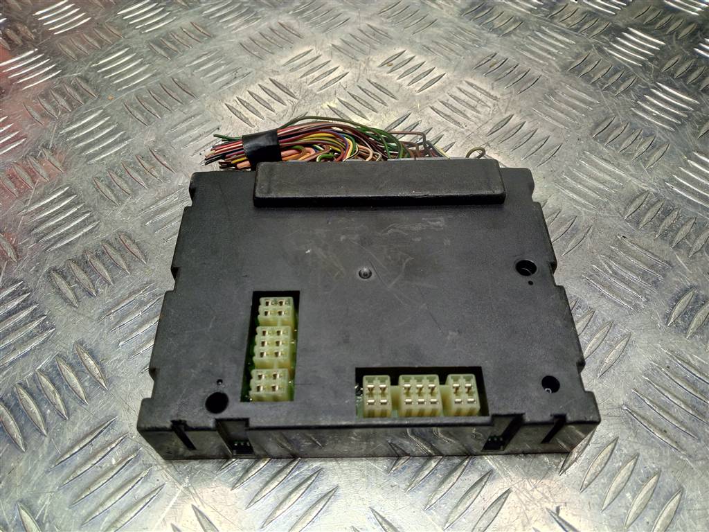 блок управления LAND ROVER FREELANDER  YWC500210, 5580 рублей, Москва