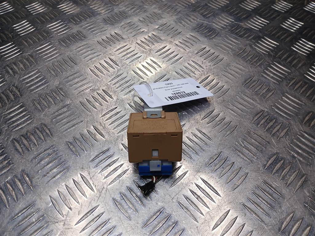 блок управления MITSUBISHI PAJERO SPORT 2.5 MT (99 л.с.)Pajero Sport  I рестайлинг (2004—2008) Внедорожник MD369959, 520 рублей, Москва