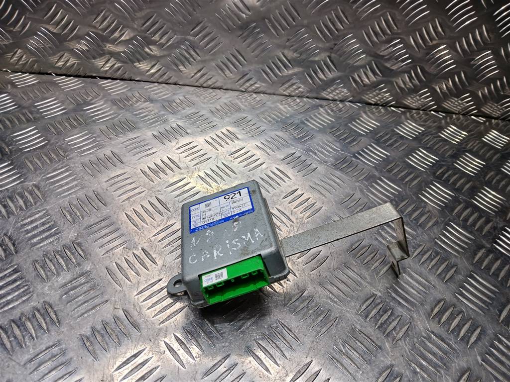 блок управления MITSUBISHI CARISMA  MR420921, 630 рублей, Москва