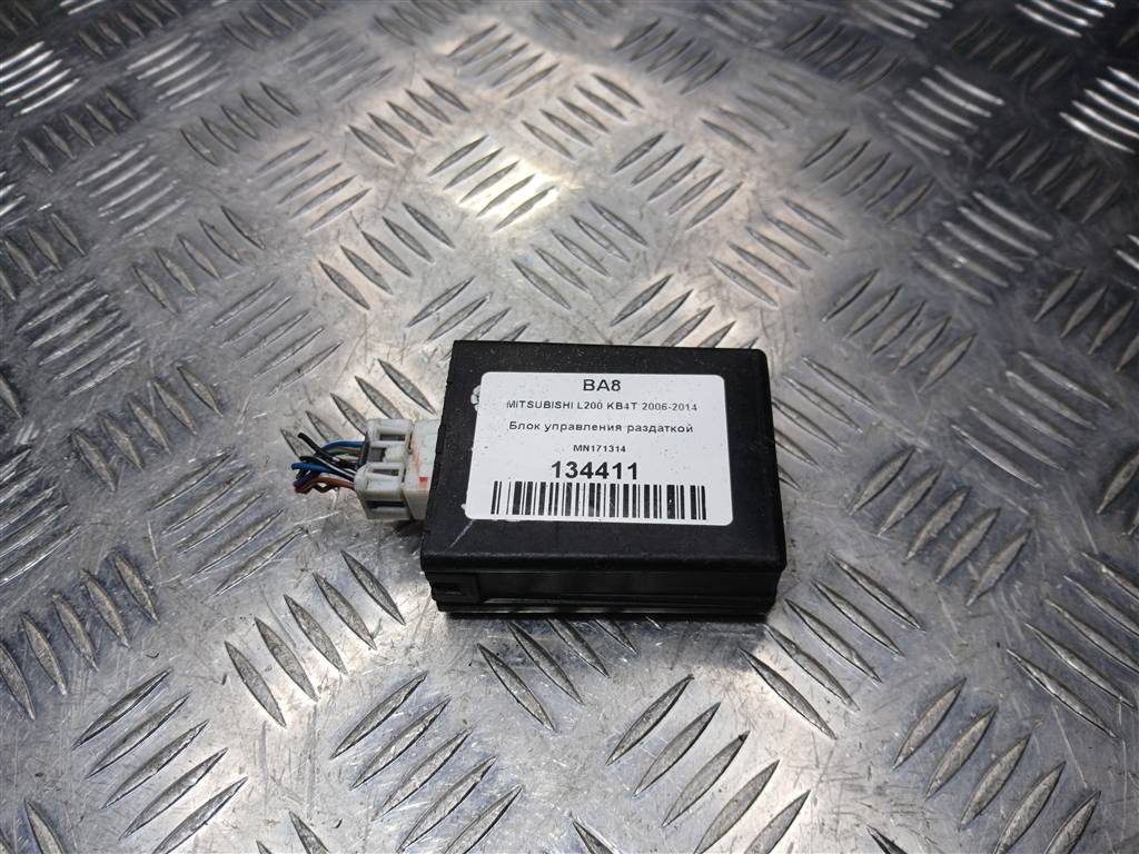 блок управления полным приводом MITSUBISHI L200  2.5 DI-D MT (136 л.с.)L200  IV (2006—2014) Пикап MN171314, 750 рублей, Москва