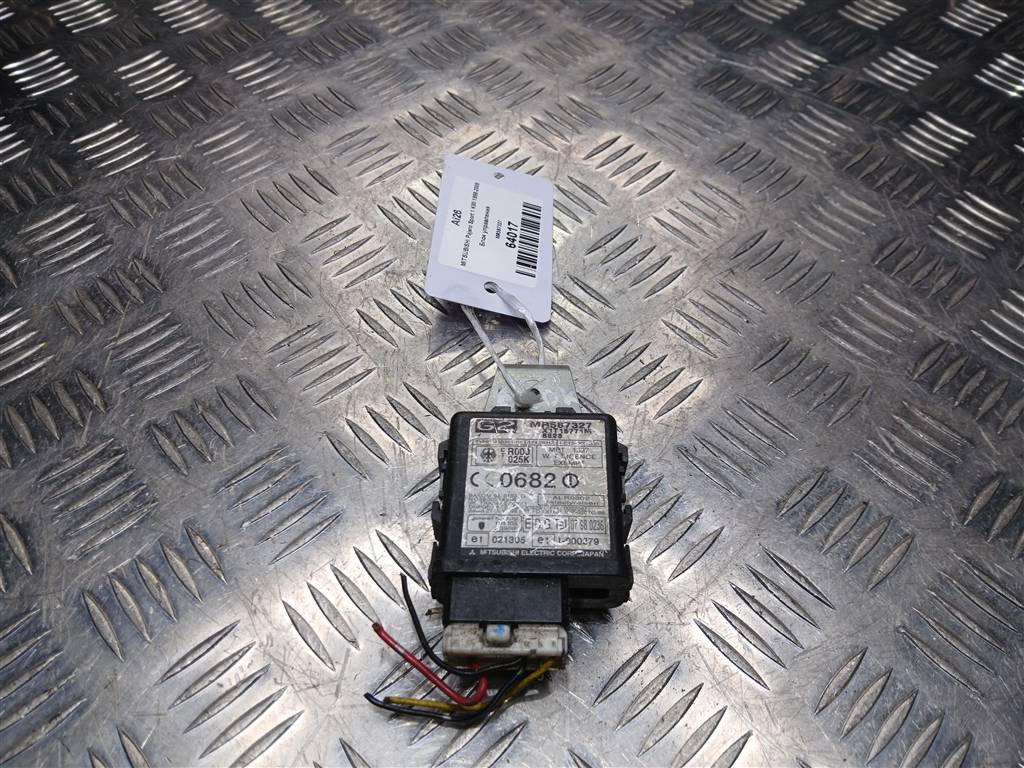 блок управления MITSUBISHI PAJERO SPORT  MR587327, 630 рублей, Москва