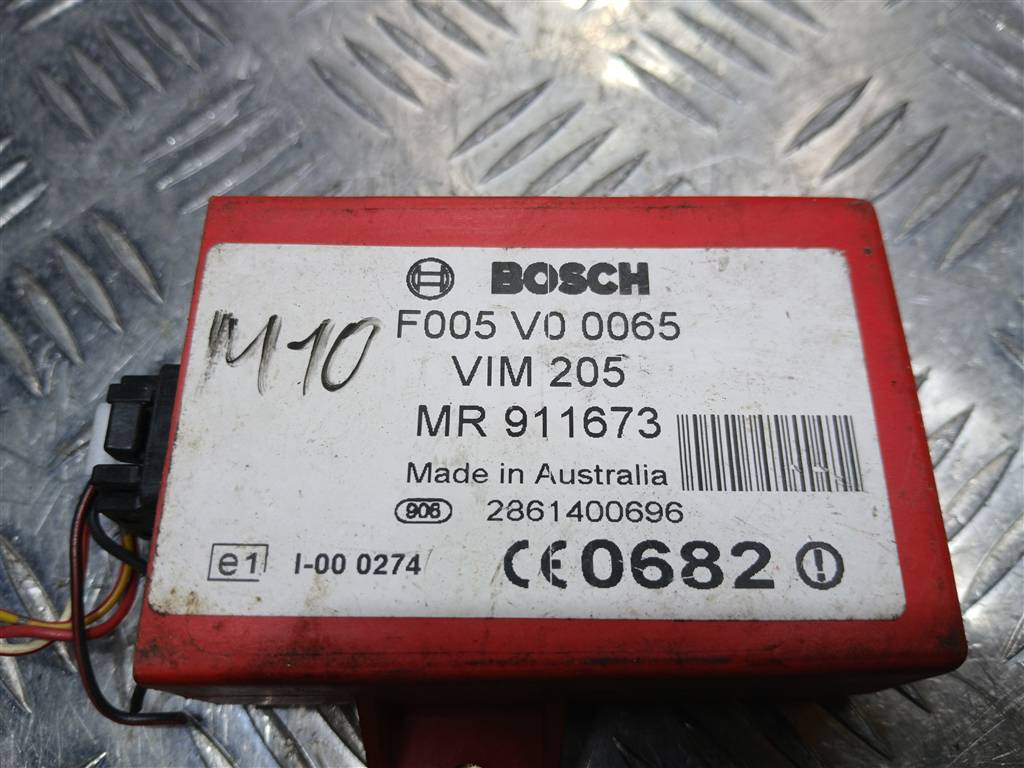 блок управления MITSUBISHI CARISMA  MR911673, 630 рублей, Москва