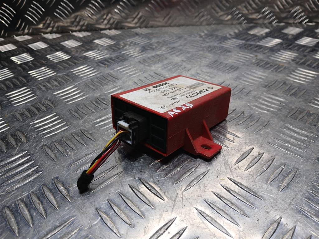 блок управления MITSUBISHI CARISMA  MR911673, 630 рублей, Москва