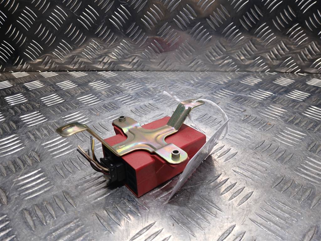 блок управления MITSUBISHI Space Star  MR913792, 630 рублей, Москва