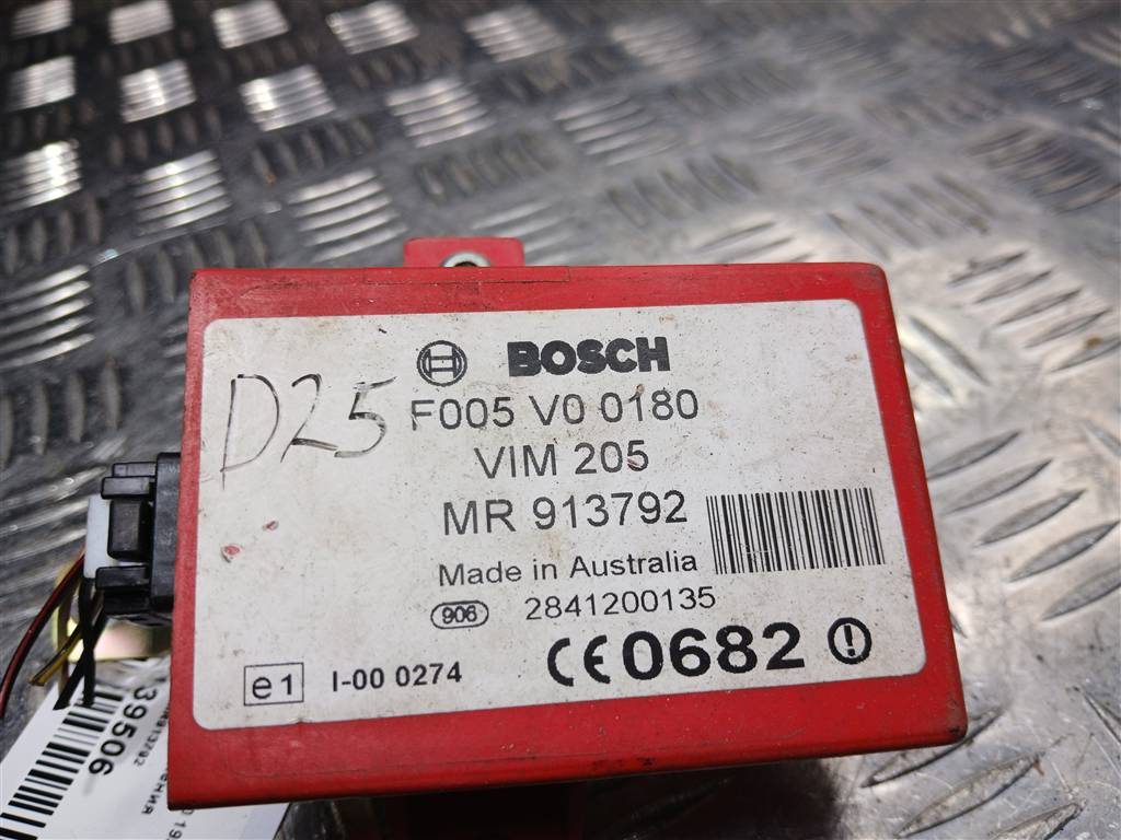 блок управления MITSUBISHI Space Star  MR913792, 630 рублей, Москва