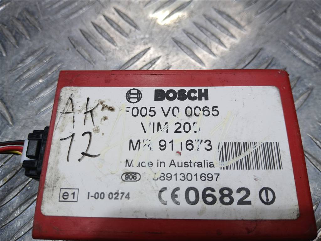 блок управления MITSUBISHI CARISMA  MR911673, 630 рублей, Москва