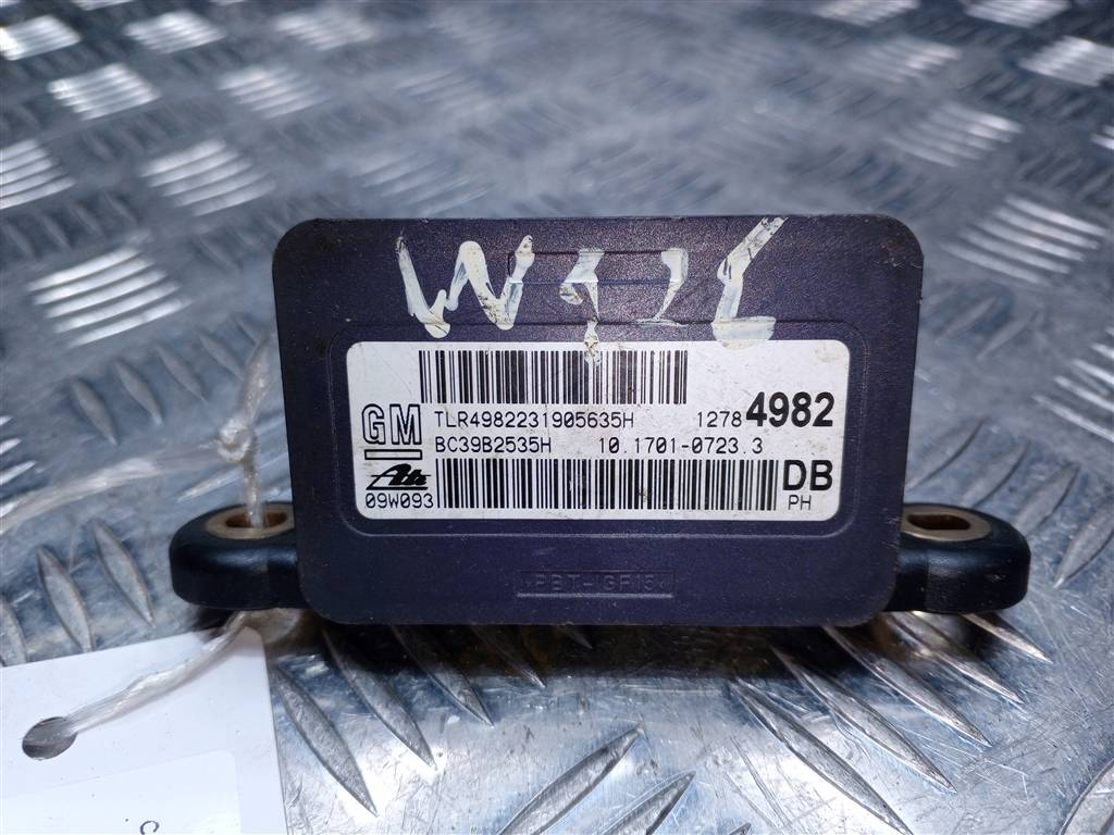 датчик ускорения CHEVROLET  Cruze 1.6 MT (109 л.с.)Cruze  I (2009—2012) Седан 12784982, 630 рублей, Москва