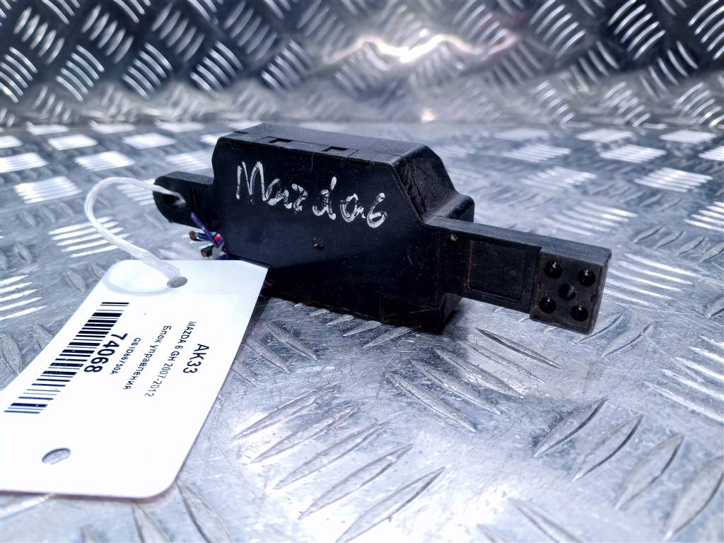 блок управления MAZDA 6  GS1D66750A, 980 рублей, Москва