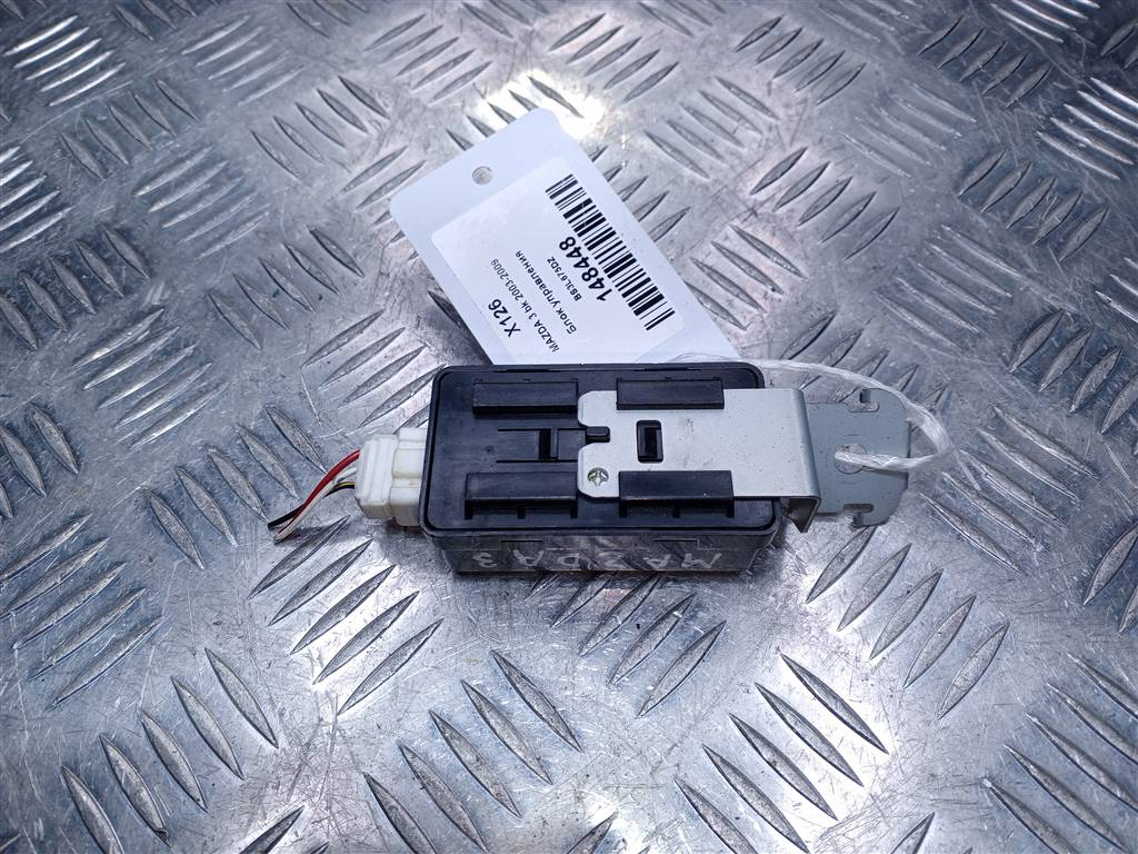 блок управления MAZDA 3  BS3L675DZ, 630 рублей, Москва