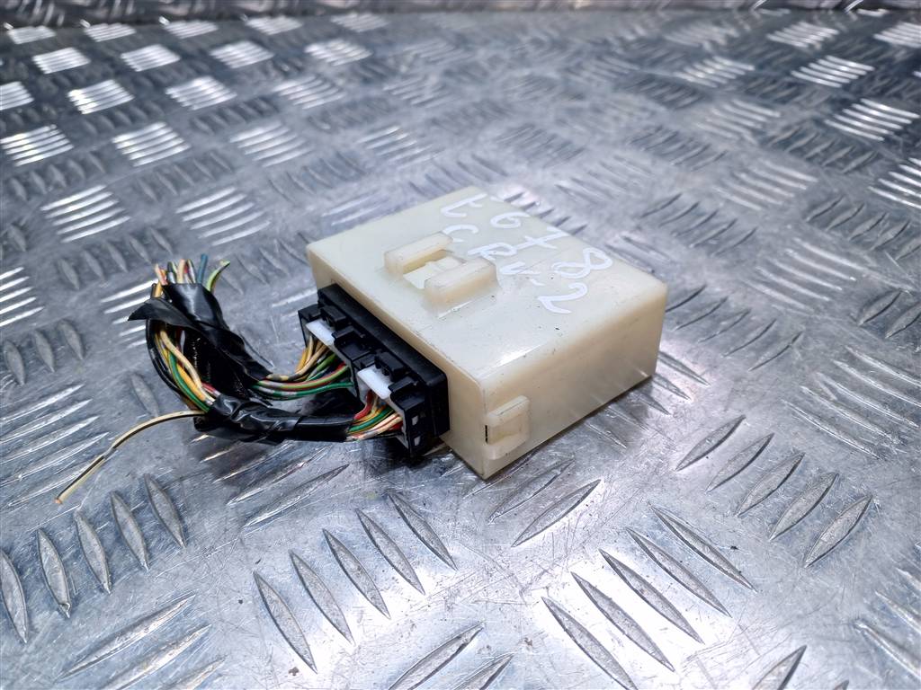 блок управления HONDA CR-V 2.0 AT (150 л.с.)CR-V  II (2001—2004) Внедорожник 39880SCAE01, 630 рублей, Москва