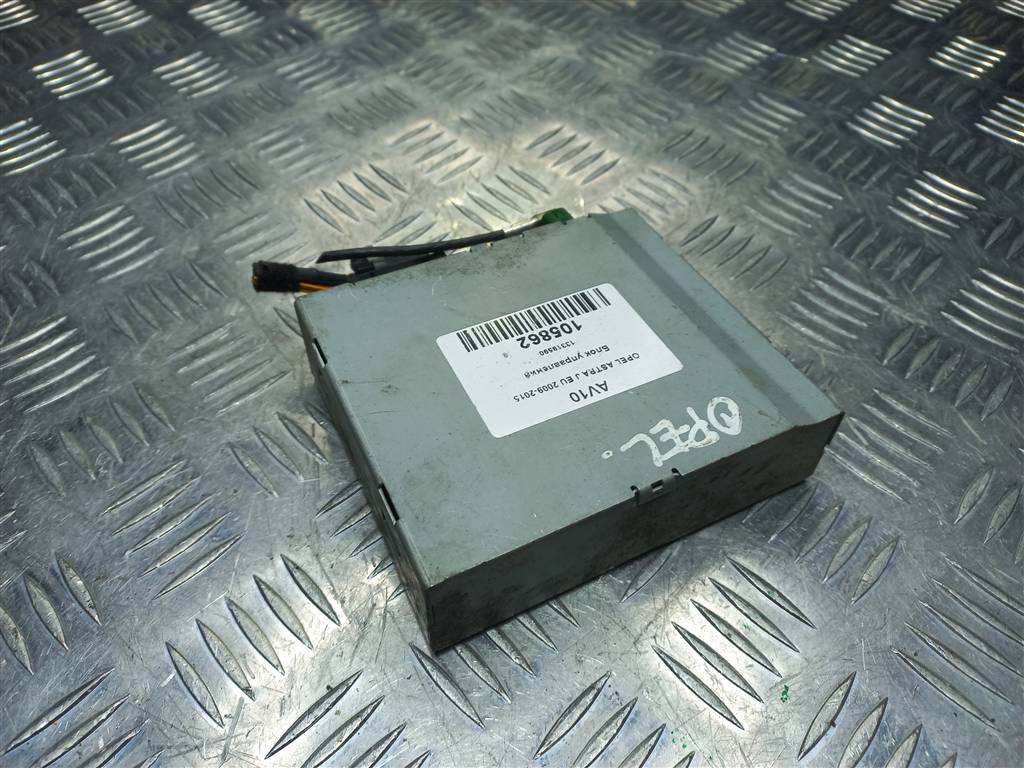 блок управления Opel ASTRA  13319590, 750 рублей, Москва