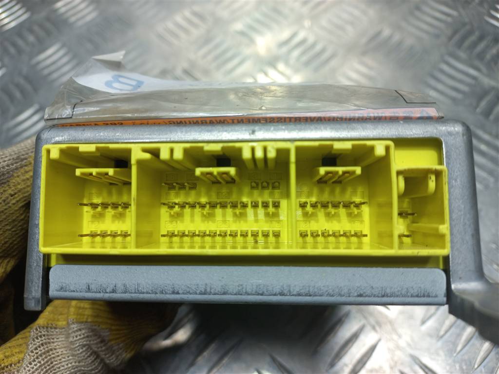 блок управления srs (air bag) NISSAN QASHQAI  98820JD000, 980 рублей, Москва