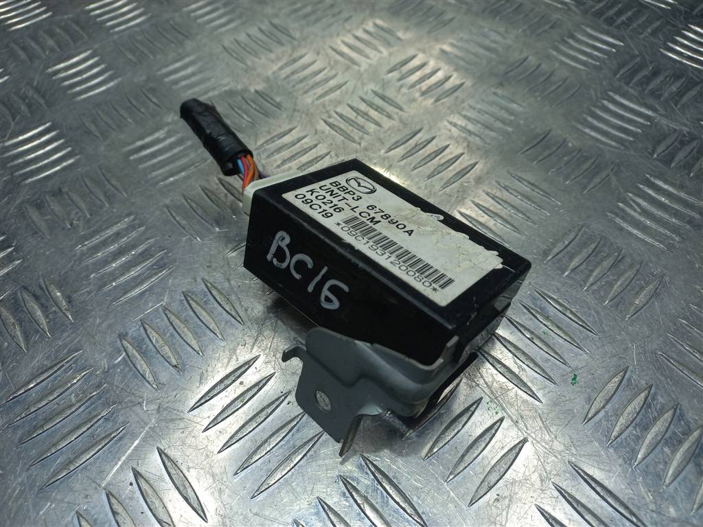 блок управления MAZDA 3  BBP367890A, 630 рублей, Москва