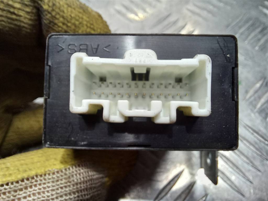 блок управления MAZDA 3  BBP367890A, 630 рублей, Москва