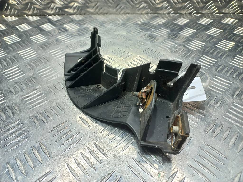 кронштейн бампера LAND ROVER FREELANDER 2.2 TD MT (150 л.с.)Freelander  II (2006—2010) Внедорожник LR002150, 2700 рублей, Москва