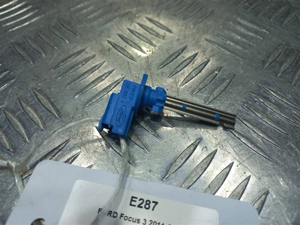 датчик температуры FORD Focus  1696001, 630 рублей, Москва