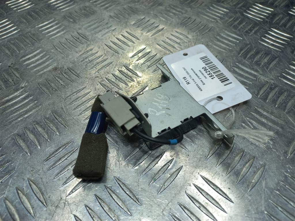 блок управления NISSAN X-TRAIL  259758H300, 750 рублей, Москва