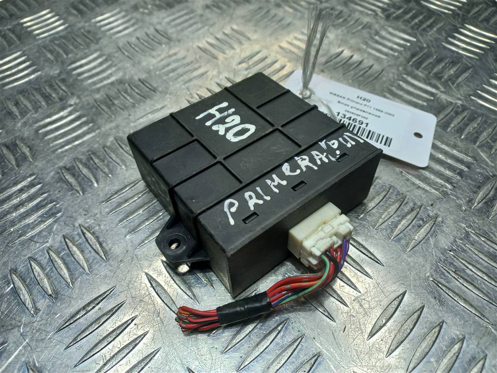 блок управления NISSAN PRIMERA  285809F500, 2130 рублей, Москва