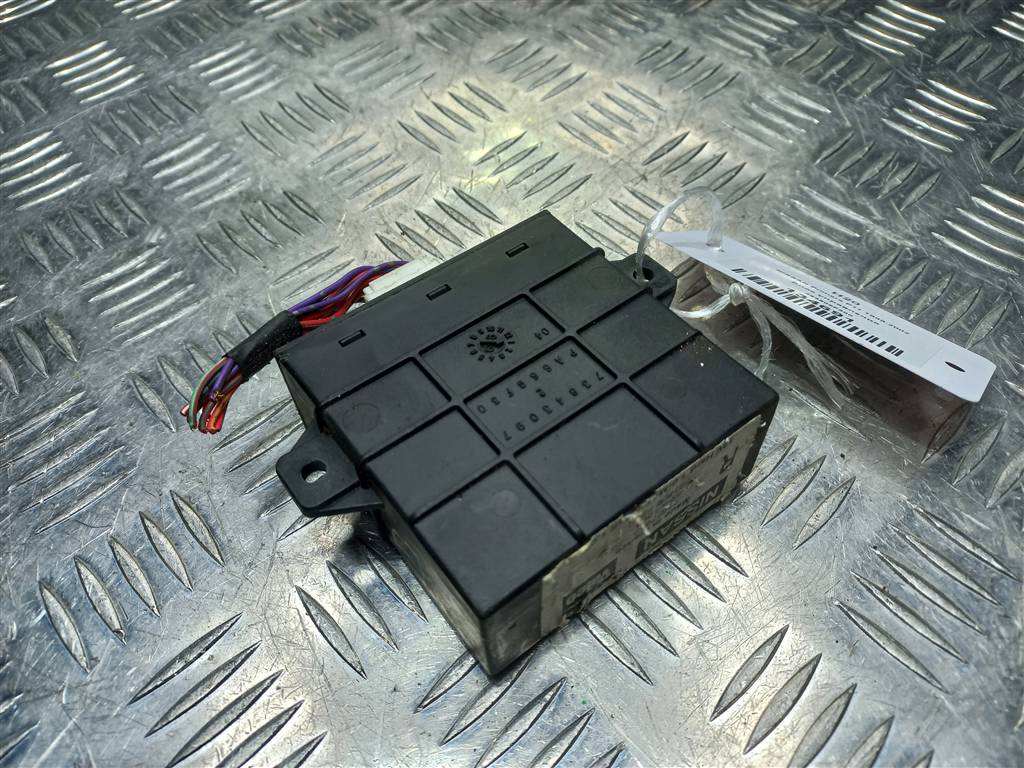 блок управления NISSAN PRIMERA  285809F500, 2130 рублей, Москва