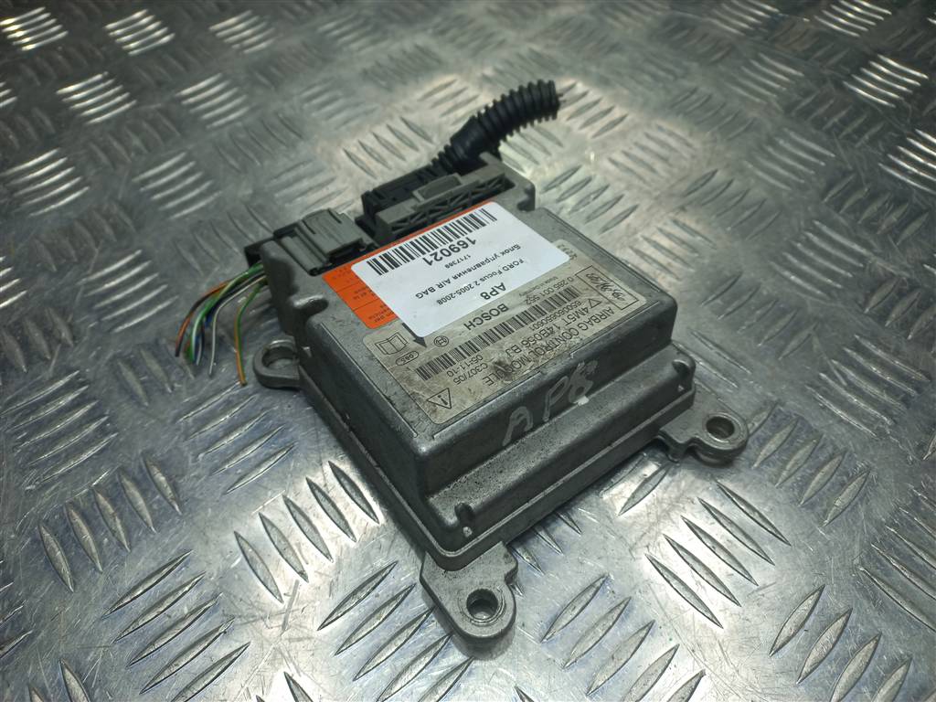 блок управления srs (air bag) FORD Focus 1.6 MT (100 л.с.)Focus  II (2005—2008) Хетчбэк 1717369, 980 рублей, Москва
