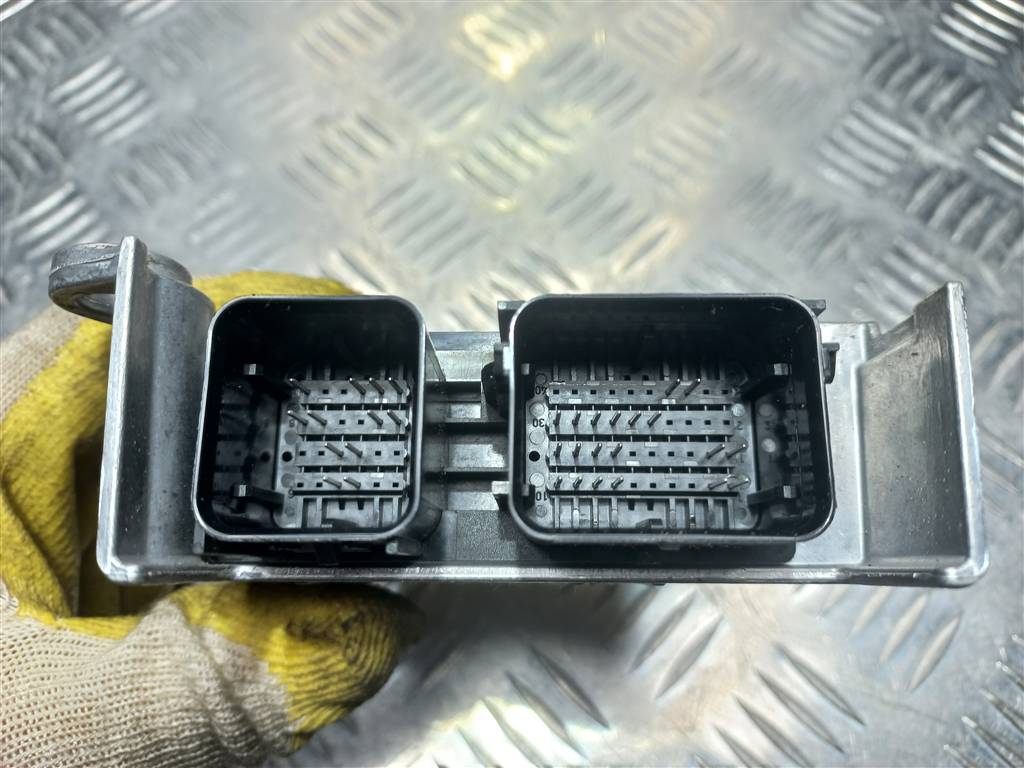 блок управления srs (air bag) FORD Focus Focus 1667757, 980 рублей, Москва