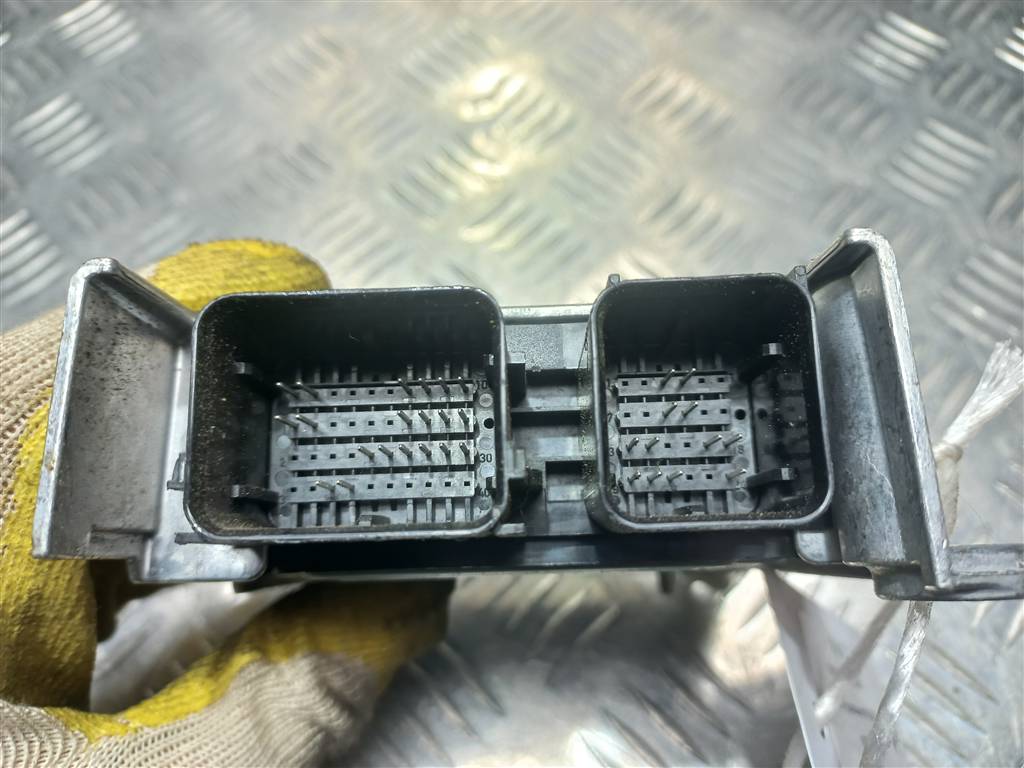 блок управления srs (air bag) FORD Focus Focus 1667757, 980 рублей, Москва