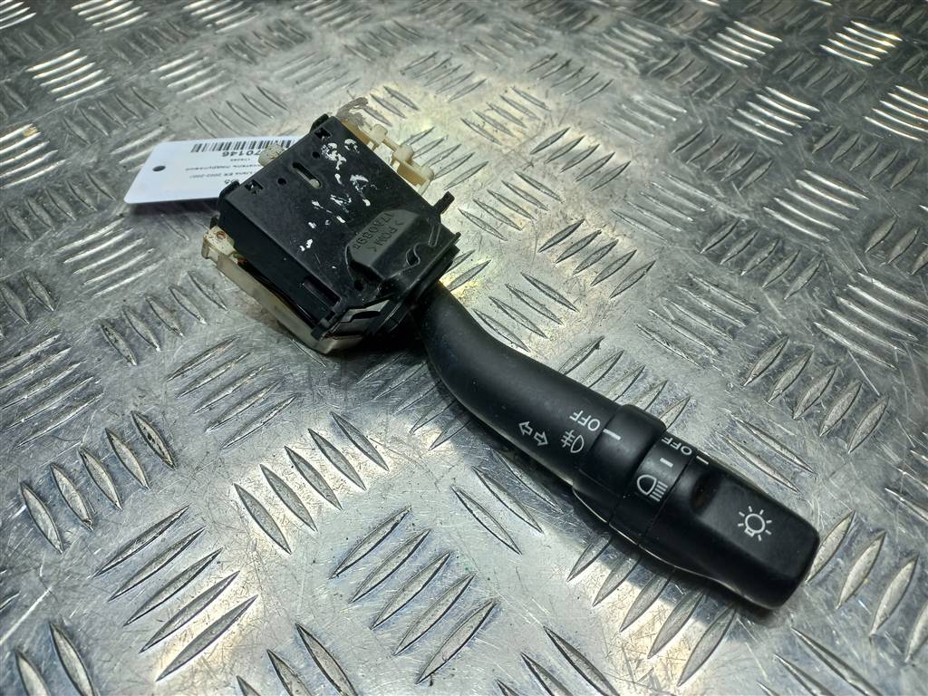 переключатель подрулевой SUZUKI LIANA 1.6 MT (106 л.с.)Liana  I рестайлинг (2004—2008) Универсал 17A089, 1550 рублей, Москва