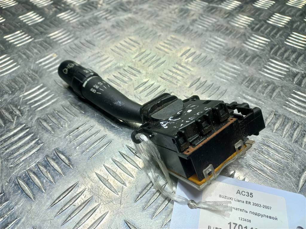 переключатель подрулевой SUZUKI LIANA 1.6 MT (103 л.с.)Liana  I (2001—2006) Седан 17A164LH2, 1550 рублей, Москва