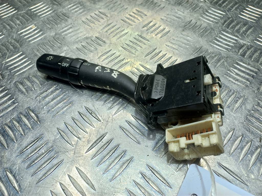 переключатель подрулевой SUZUKI LIANA 1.6 MT (103 л.с.)Liana  I (2001—2006) Седан 17A089, 1550 рублей, Москва