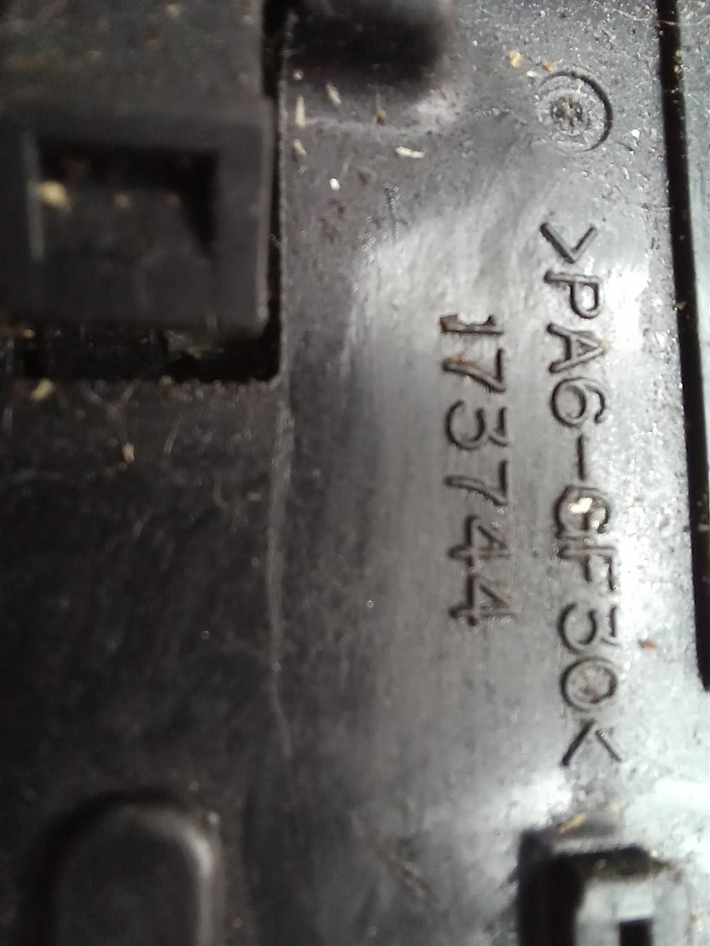 переключатель подрулевой SUZUKI Grand Vitara 2.0 4WD MT (140 л.с.)Grand Vitara  II (2005—2008) Внедорожник 3721058J21, 3740 рублей, Москва