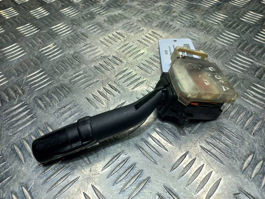 переключатель подрулевой SUZUKI LIANA 1.6 MT (103 л.с.)Liana  I (2001—2006) Седан 17A089, 1550 рублей, Москва