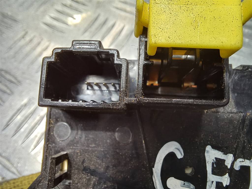 контактное кольцо (шлейф) Hyundai GETZ 1.4 AT (97 л.с.)Getz  I рестайлинг (2005—2011) Хетчбэк 934901C210, 750 рублей, Москва