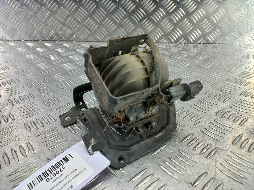 фара противотуманная MITSUBISHI LANCER 1.6 MT (98 л.с.)Lancer  IX (2000—2007) Универсал MN154901, 2700 рублей, Москва