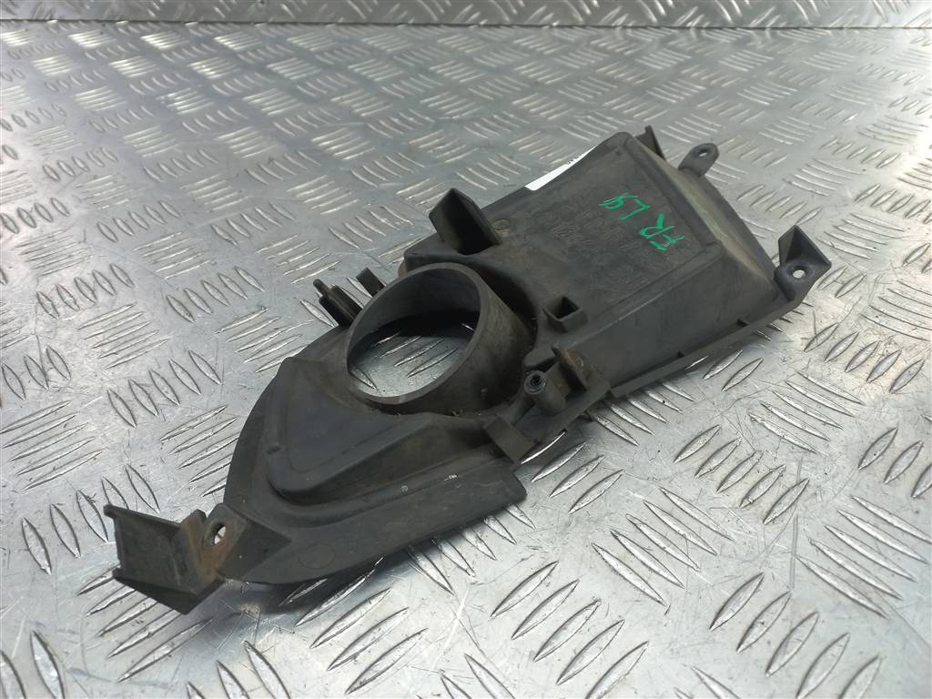 накладка бампера переднего MITSUBISHI LANCER 1.6 MT (98 л.с.)Lancer  IX (2000—2007) Универсал MN150932, 1090 рублей, Москва