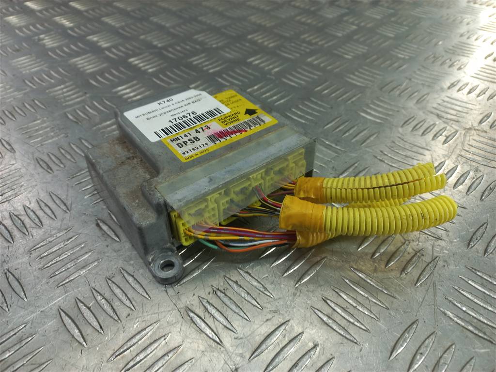 блок управления srs (air bag) MITSUBISHI LANCER 1.6 MT (98 л.с.)Lancer  IX (2000—2007) Универсал MN141473, 520 рублей, Москва