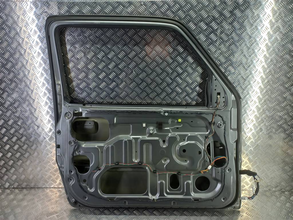 дверь SUZUKI JIMNY 1.3 4WD MT (86 л.с.)Jimny  III рестайлинг (2005—2012) Внедорожник 6800281A11, 10180 рублей, Москва