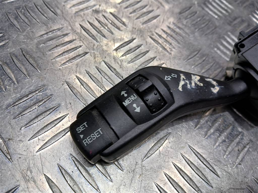 переключатель подрулевой FORD Focus 1.6 AT (100 л.с.)Focus  II (2005—2008) Хетчбэк 1362588, 520 рублей, Москва