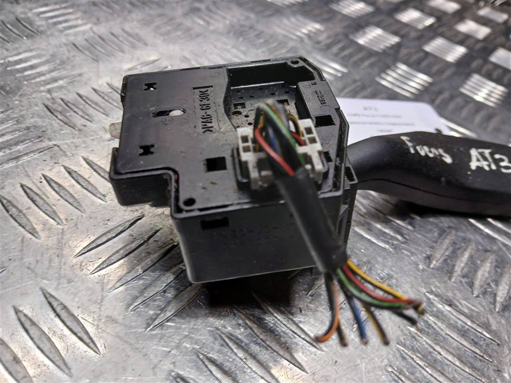 переключатель подрулевой FORD Focus Focus 1362587, 630 рублей, Москва