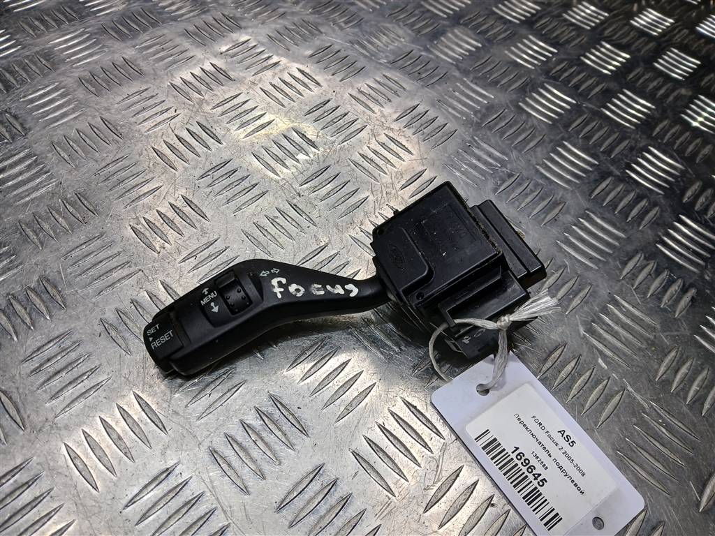 переключатель подрулевой FORD Focus Focus 1362588, 520 рублей, Москва