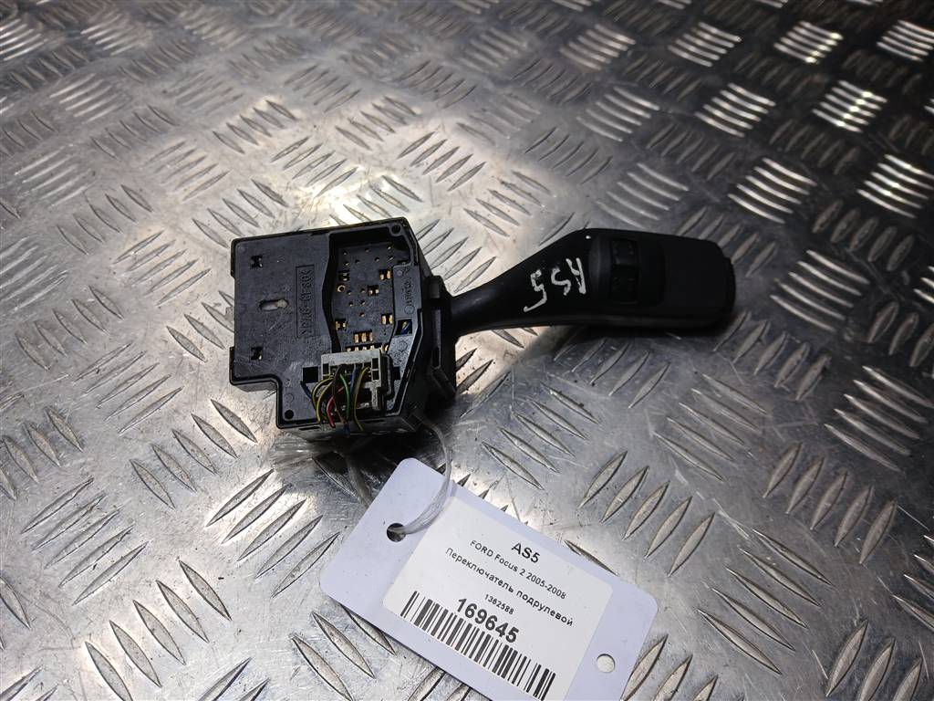 переключатель подрулевой FORD Focus Focus 1362588, 520 рублей, Москва